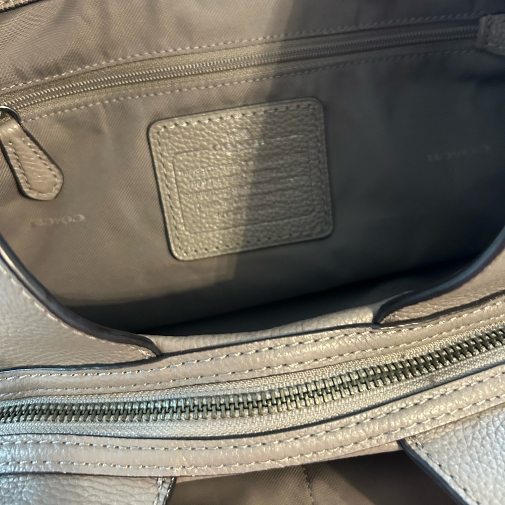 Coach Purse - Picture 3 of 4